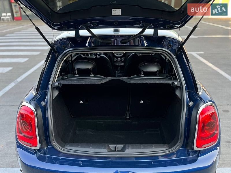 Хетчбек MINI Cooper 2018 в Києві