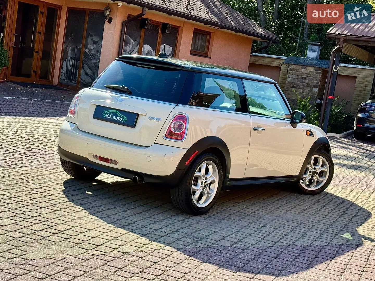 2011 MINI Cooper - мініатюра 4