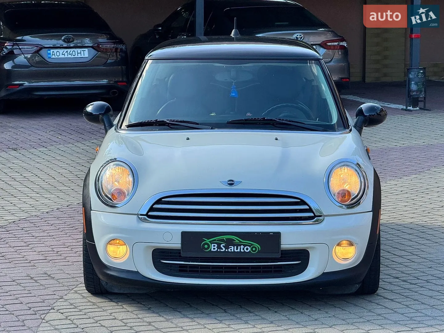 2011 MINI Cooper - мініатюра 5
