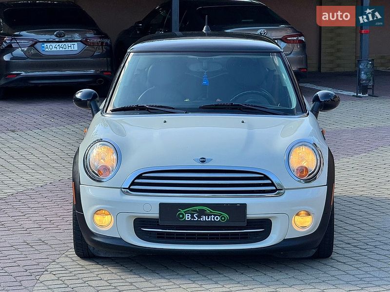 Хетчбек MINI Cooper 2011 в Мукачевому
