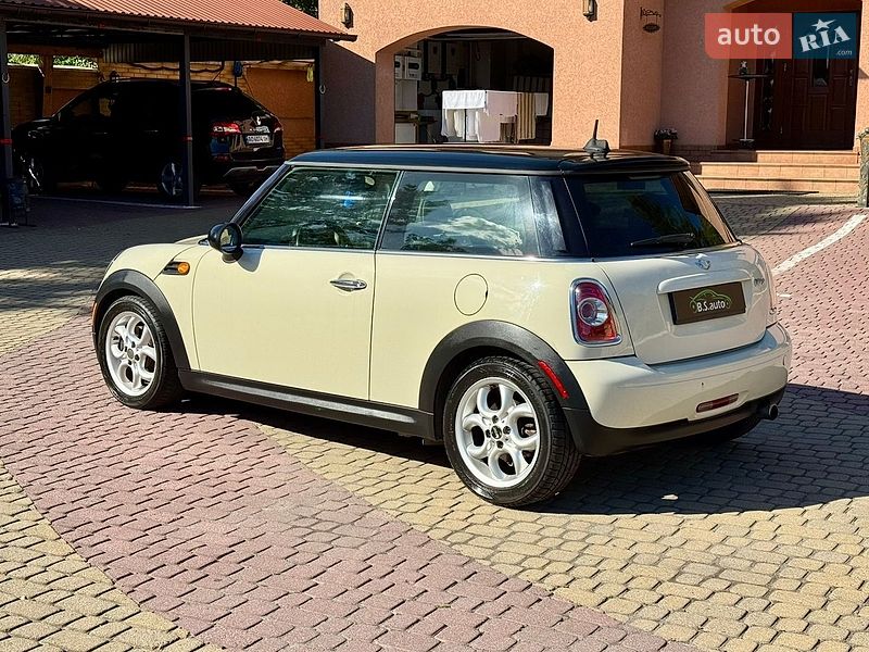 Хетчбек MINI Cooper 2011 в Мукачевому
