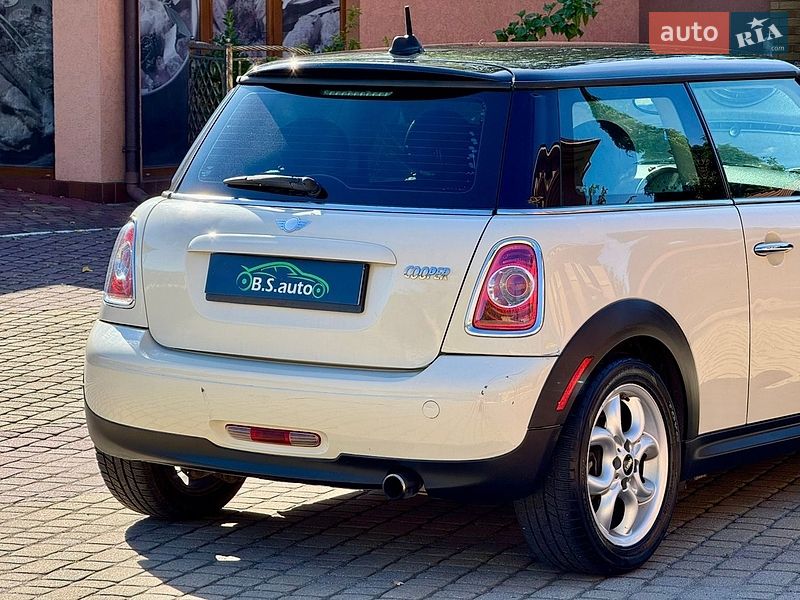 Хетчбек MINI Cooper 2011 в Мукачевому