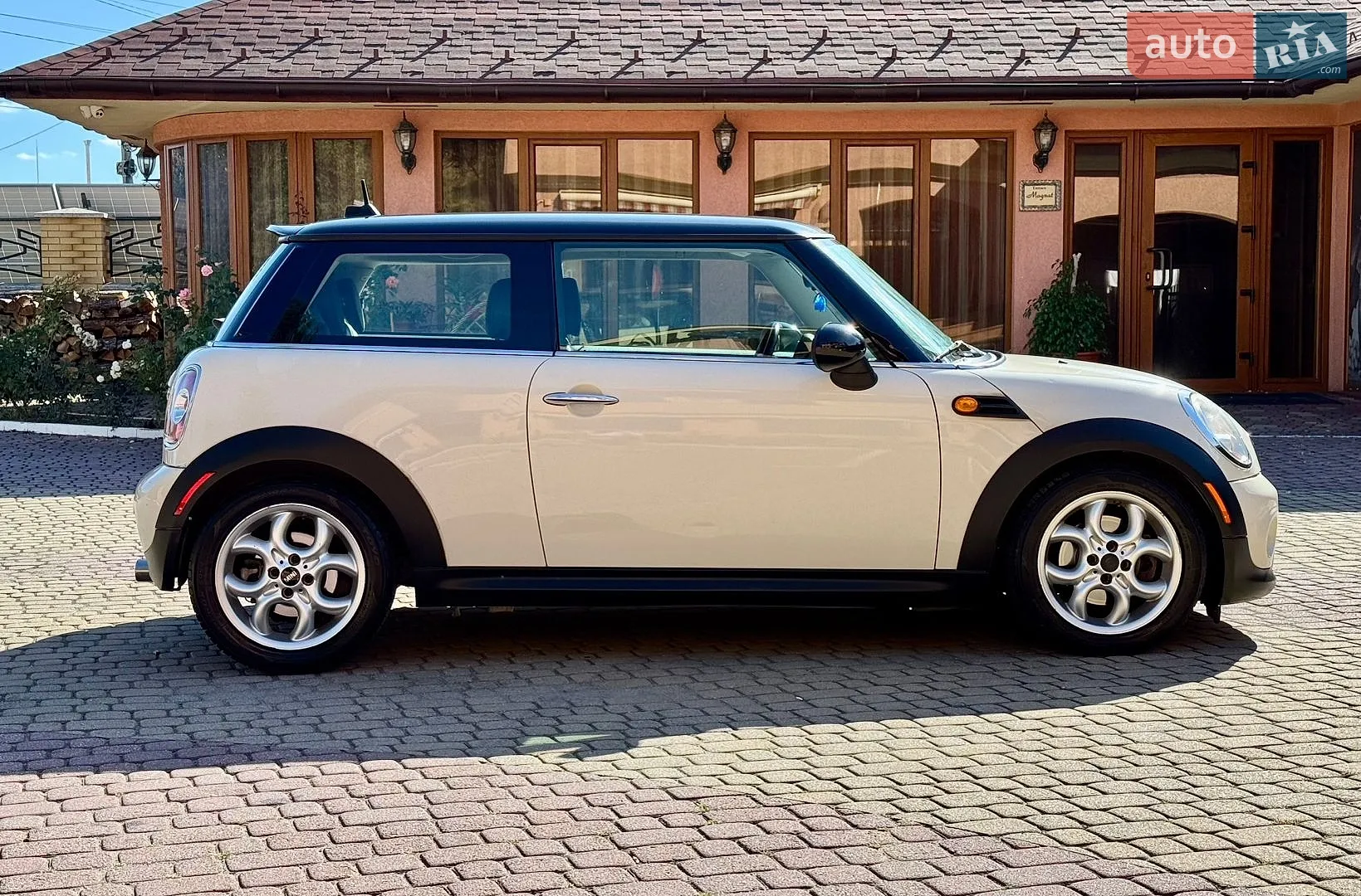 2011 MINI Cooper - мініатюра 17