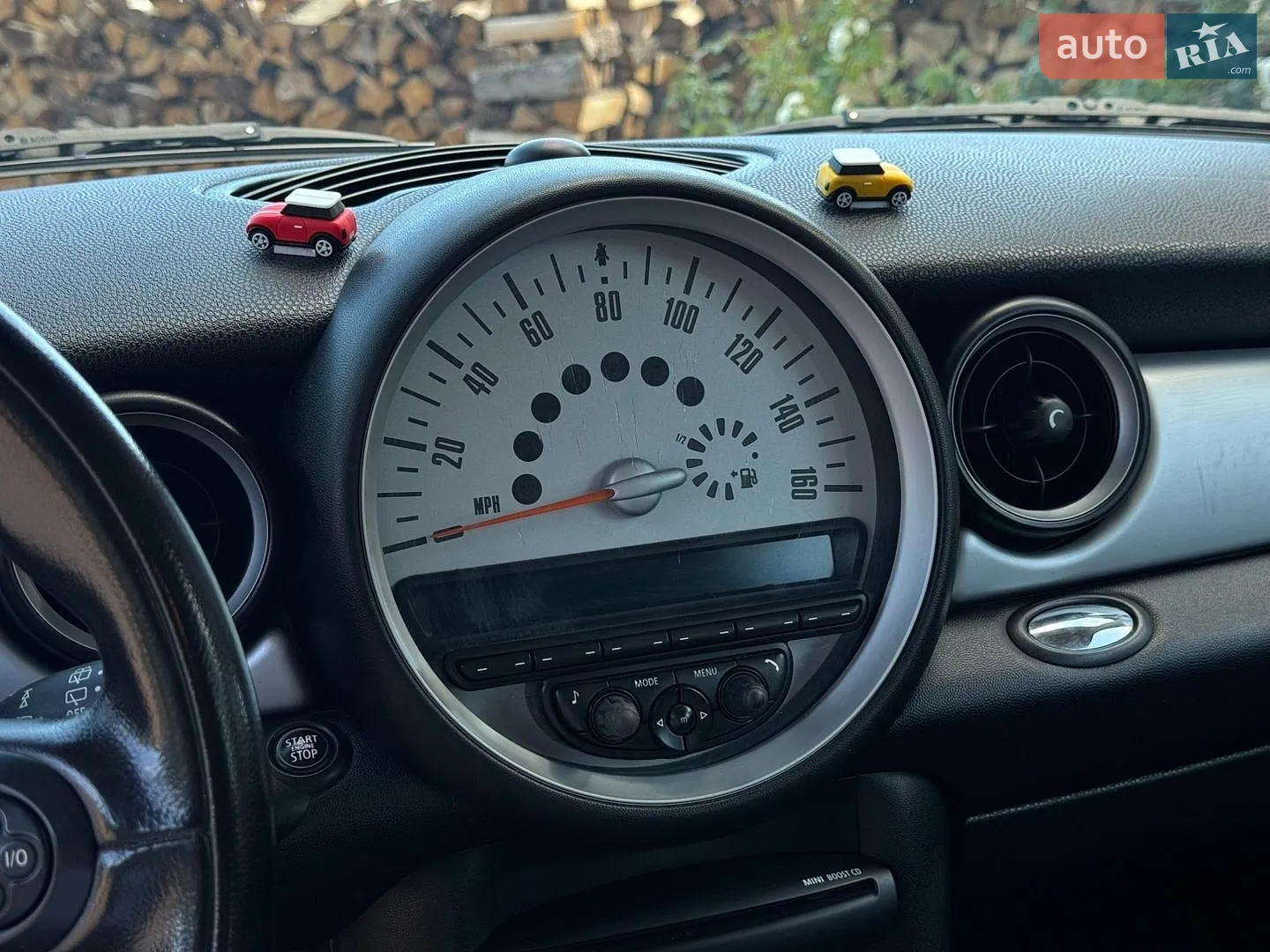 2011 MINI Cooper - мініатюра 29
