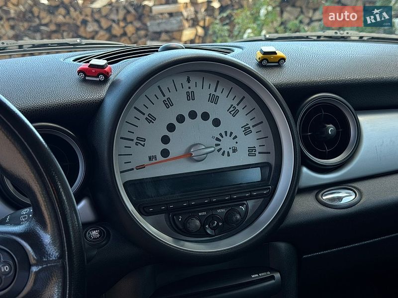 Хетчбек MINI Cooper 2011 в Мукачевому