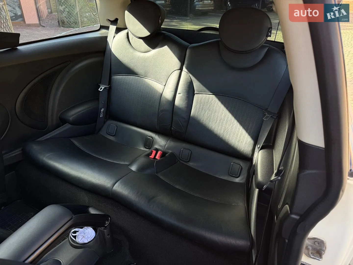 2011 MINI Cooper - мініатюра 35
