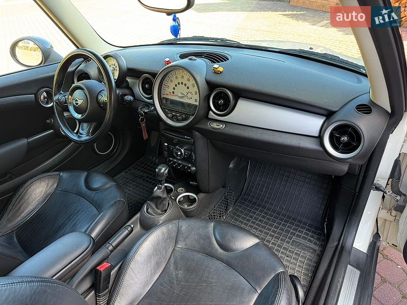 Хетчбек MINI Cooper 2011 в Мукачевому