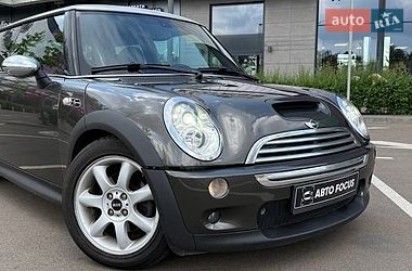 Хэтчбек MINI Cooper 2005 в Киеве