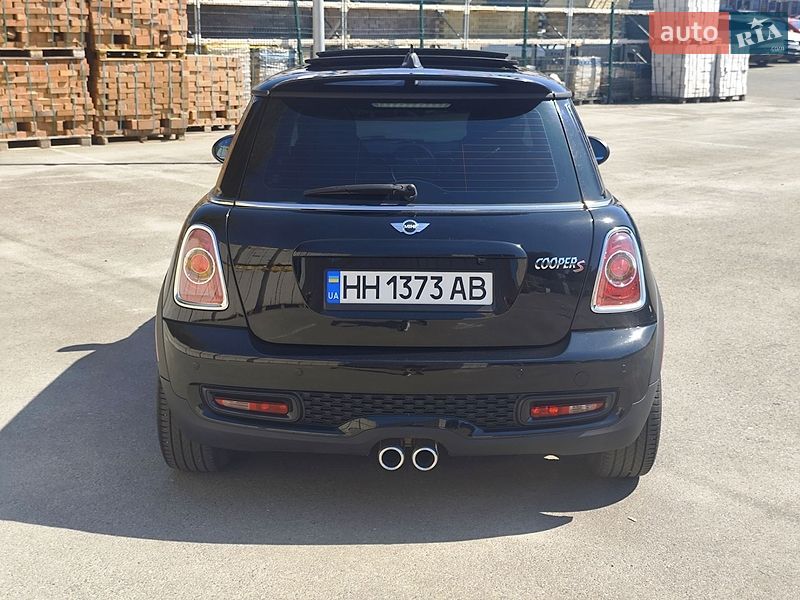 Хетчбек MINI Cooper 2013 в Дніпрі