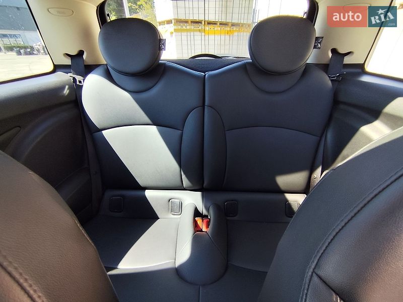 Хетчбек MINI Cooper 2013 в Дніпрі