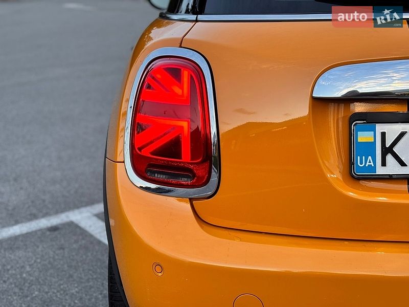 Хетчбек MINI Cooper 2015 в Києві