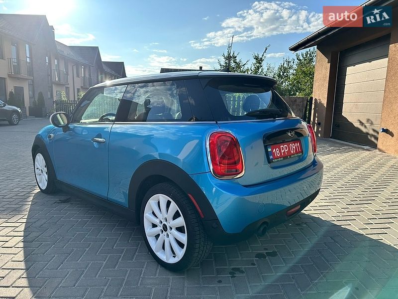 Хэтчбек MINI Cooper 2017 в Вараше