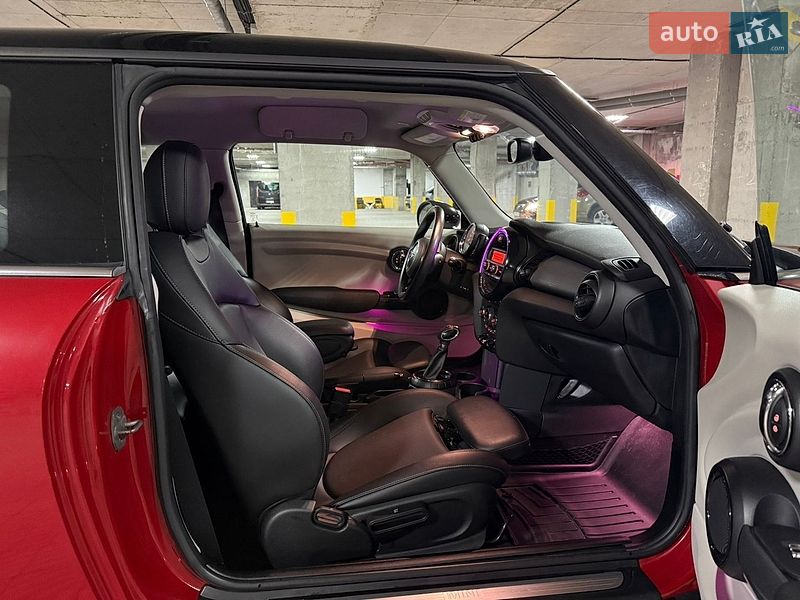 Хетчбек MINI Cooper 2014 в Тернополі