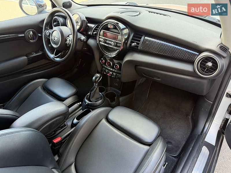 Хэтчбек MINI Cooper 2015 в Киеве