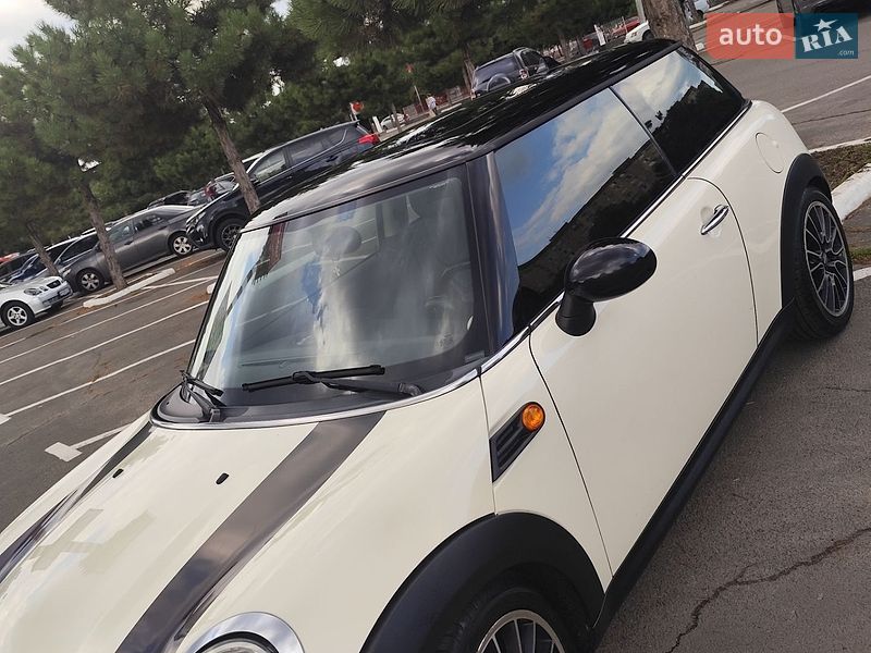 Хэтчбек MINI Cooper 2011 в Одессе фото 15 Хэтчбек MINI Cooper 2011 в Одессе