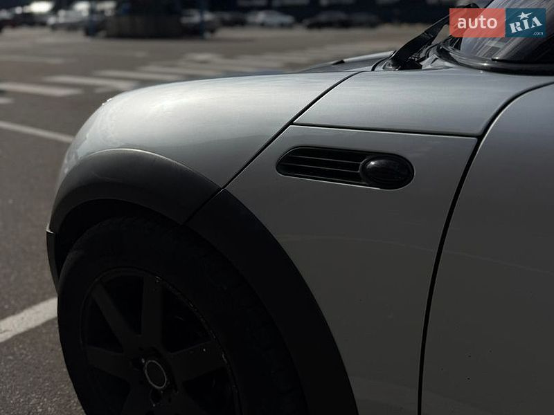 Хетчбек MINI Cooper 2004 в Івано-Франківську