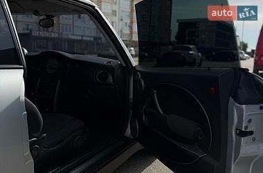 Хетчбек MINI Cooper 2004 в Івано-Франківську
