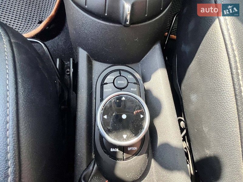 Хэтчбек MINI Cooper 2015 в Киеве