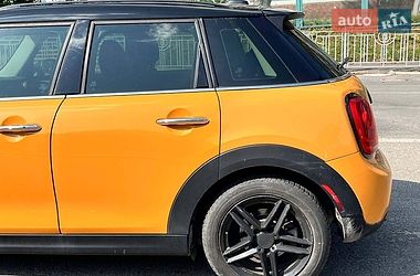 Хэтчбек MINI Cooper 2015 в Киеве