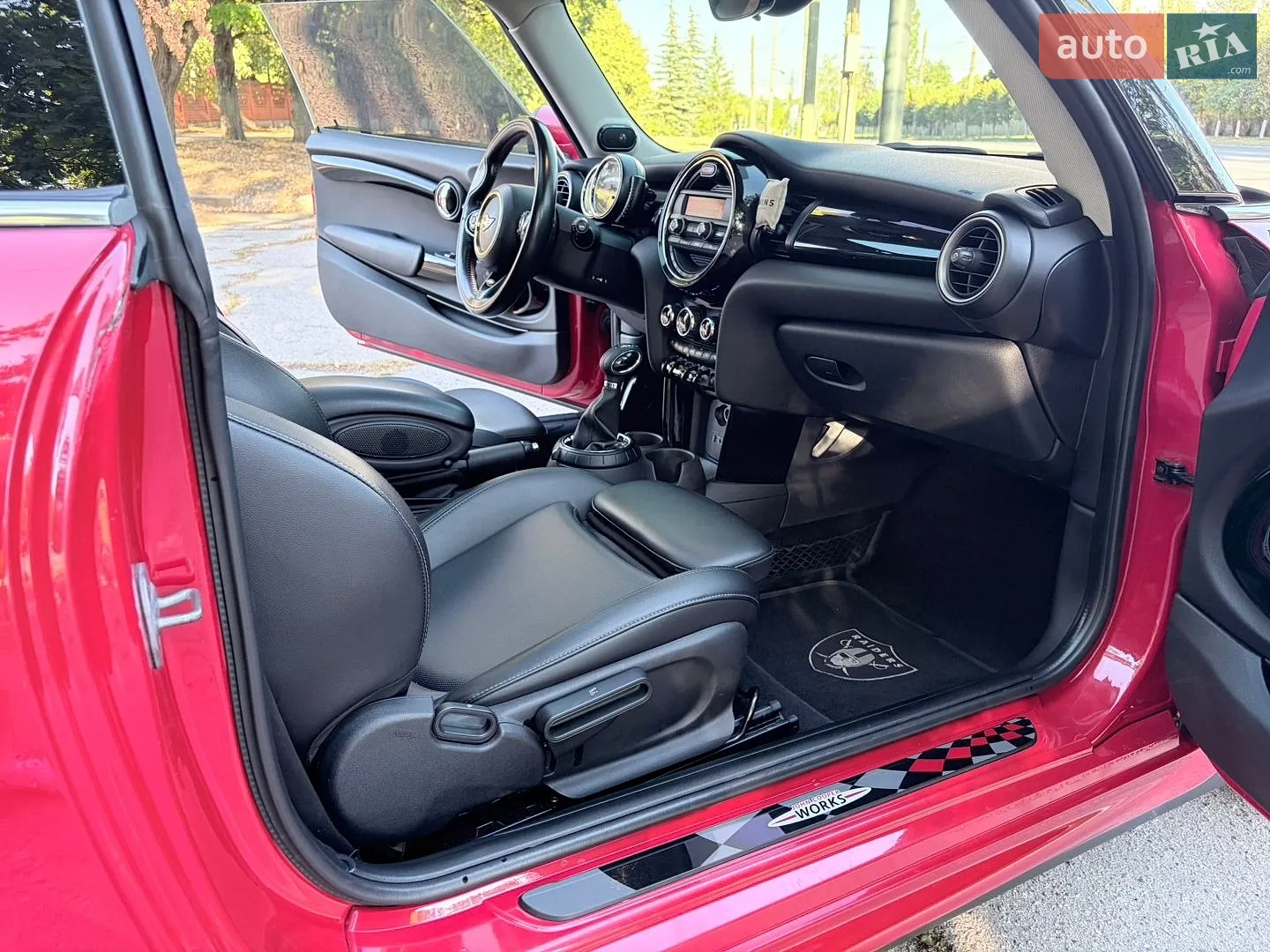 2015 MINI Cooper - мініатюра 23