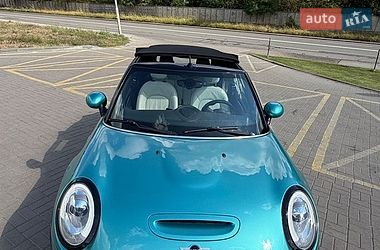 Хэтчбек MINI Cooper 2017 в Киеве