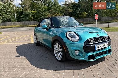 Хэтчбек MINI Cooper 2017 в Киеве