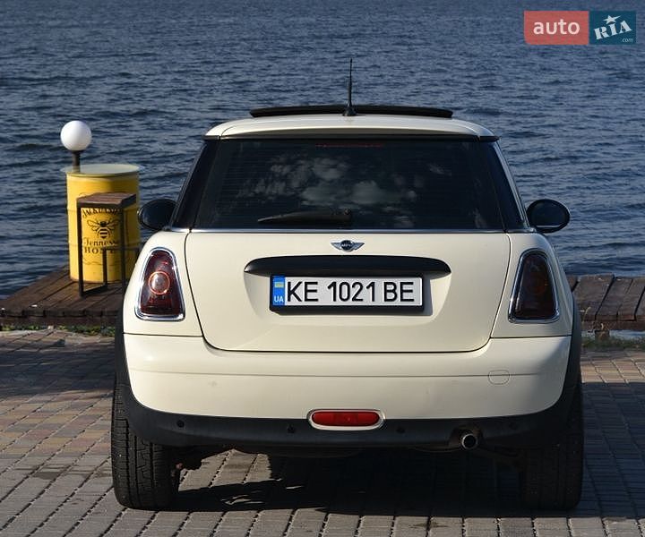 Хэтчбек MINI Cooper 2007 в Днепре