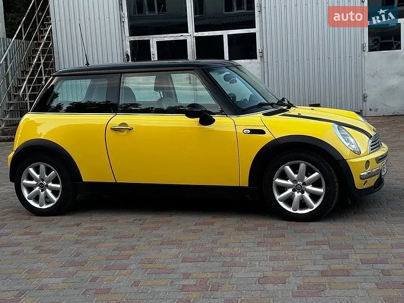 MINI Cooper 2001