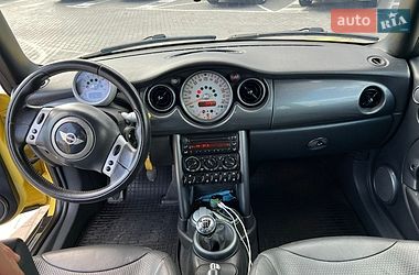 Хэтчбек MINI Cooper 2005 в Ровно