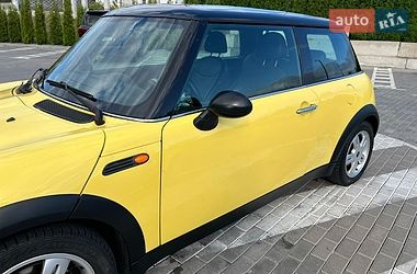 Хэтчбек MINI Cooper 2005 в Ровно