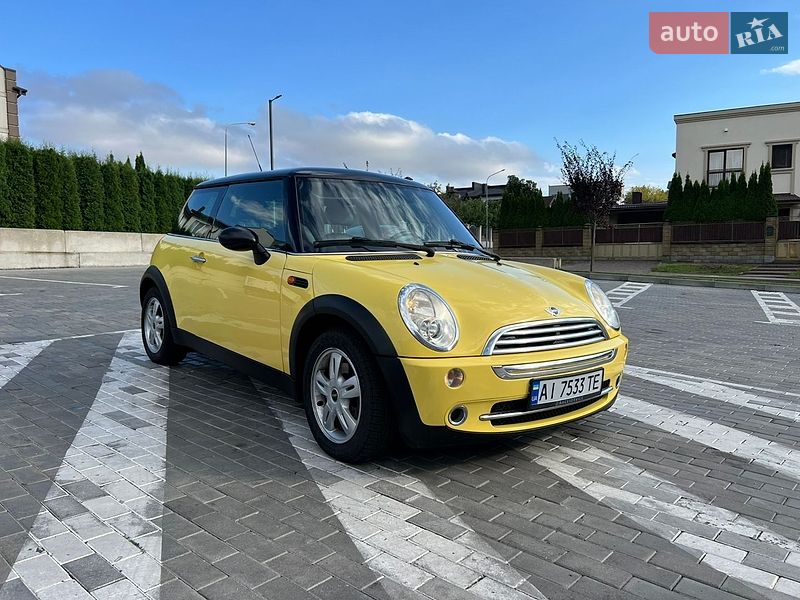 Хэтчбек MINI Cooper 2005 в Ровно