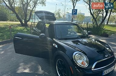 Хэтчбек MINI Cooper 2010 в Киеве