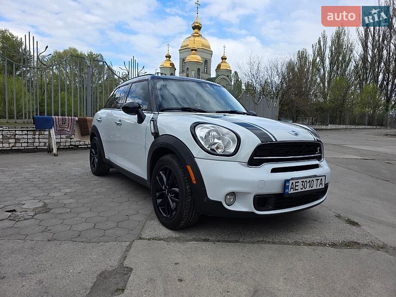 Хетчбек MINI Cooper 2016 в Дніпрі