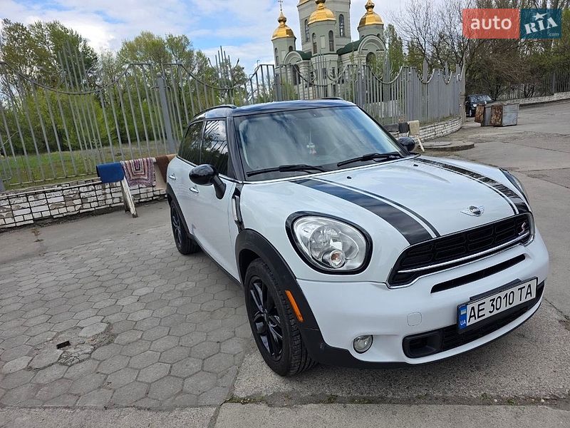 Хетчбек MINI Cooper 2016 в Дніпрі