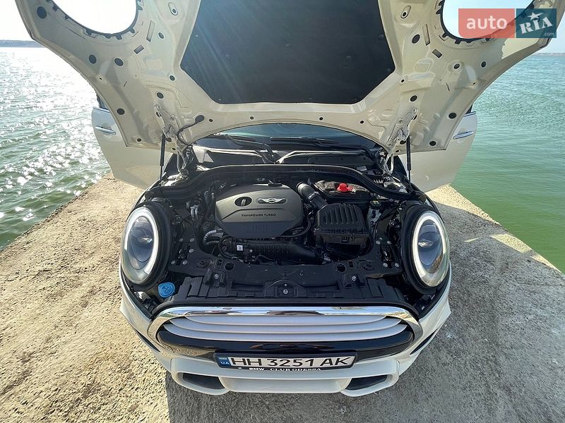 Хэтчбек MINI Cooper 2015 в Одессе