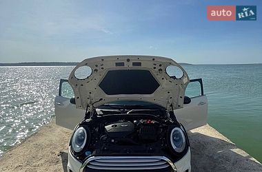 Хэтчбек MINI Cooper 2015 в Одессе