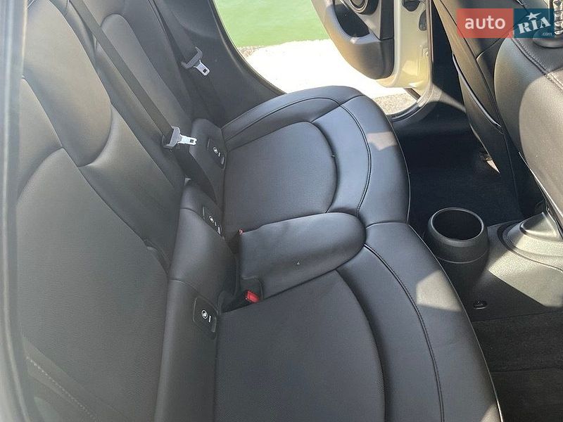 Хэтчбек MINI Cooper 2015 в Одессе