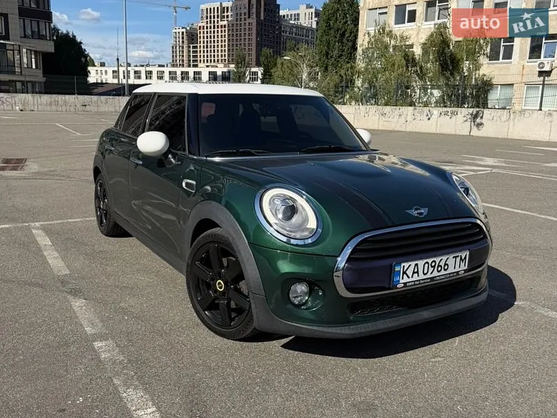 MINI Cooper 2016