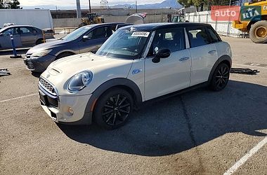 MINI Cooper 2018