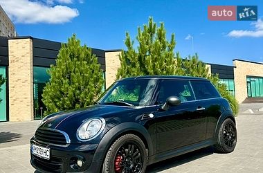 Хэтчбек MINI Cooper 2012 в Хмельницком