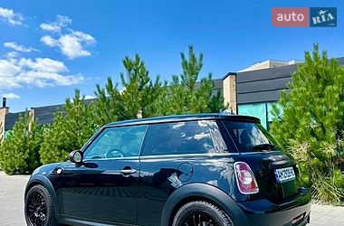 Хэтчбек MINI Cooper 2012 в Хмельницком