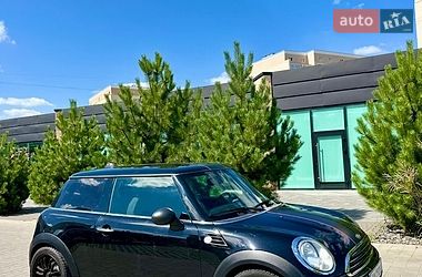 Хэтчбек MINI Cooper 2012 в Хмельницком