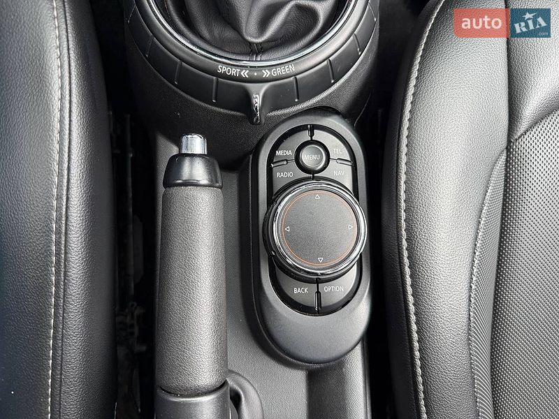 Хэтчбек MINI Cooper 2014 в Житомире