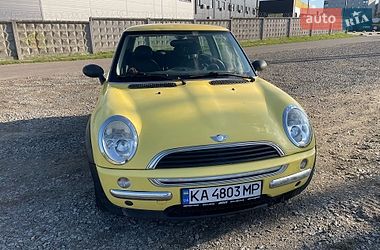 Хэтчбек MINI Cooper 2002 в Буче Хэтчбек MINI Cooper 2002 в Буче