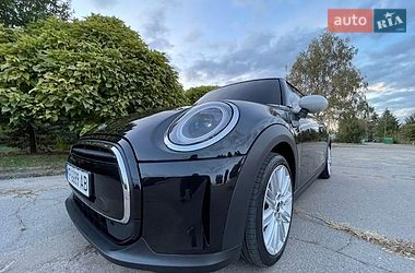 Хэтчбек MINI Cooper 2022 в Луцке