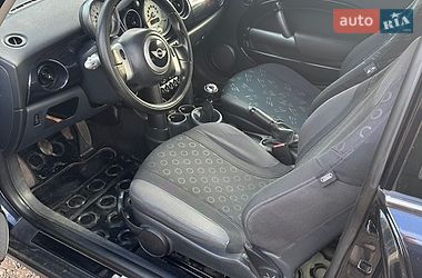 Хетчбек MINI Cooper 2006 в Глибокій