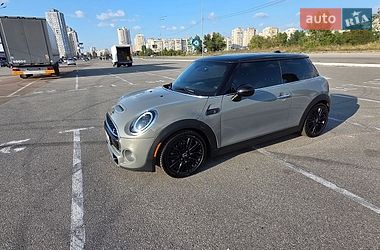 Хетчбек MINI Cooper 2018 в Києві