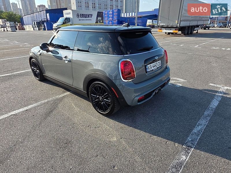 Хетчбек MINI Cooper 2018 в Києві