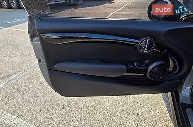 Хетчбек MINI Cooper 2018 в Києві