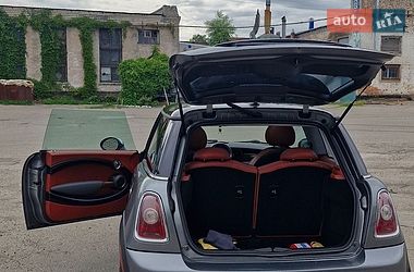 Хэтчбек MINI Cooper 2009 в Кременчуге